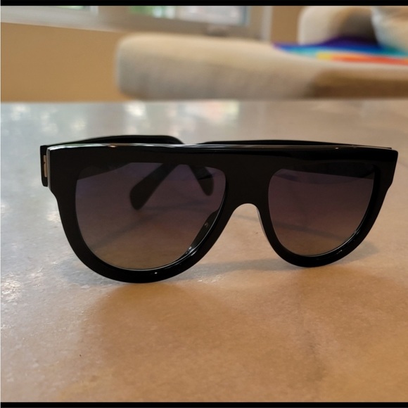 CELINE
Flattop Gradient Shield Sunglasses, Black Pattern - Picture 2 of 2